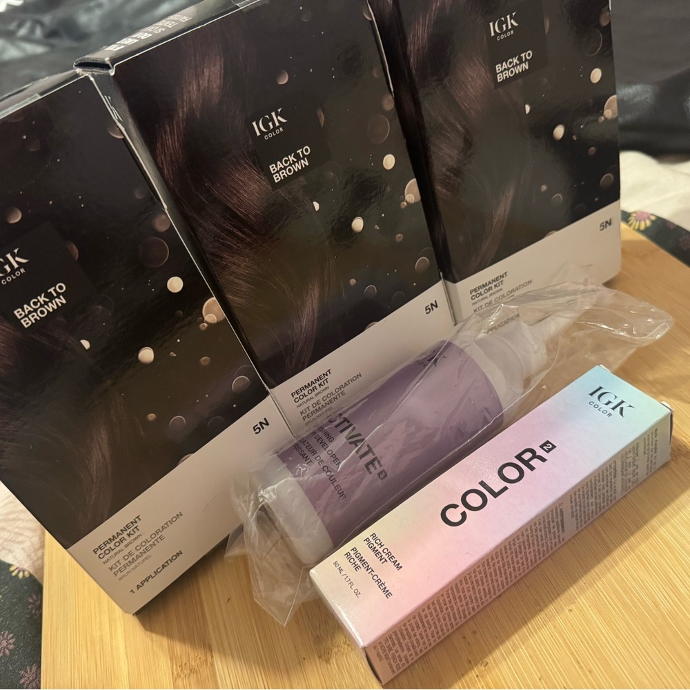 4 Applications IGK Back to Brown 5N Permanent Hair Color See Description